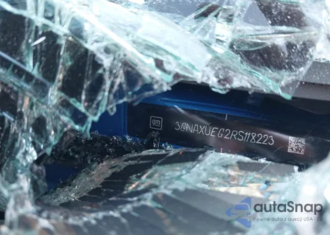 2024 Chevrolet Equinox Awd Lt z USA, uszkodzony, nr VIN 3GNAXUEG2RS118223